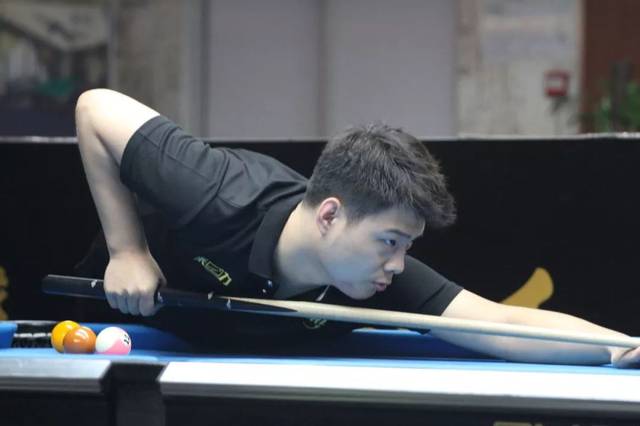 渐崭露头角 渐崭露头角